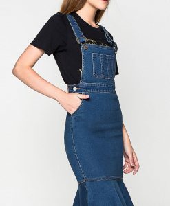ชุดเอี๊ยมกระโปรง Flared-hem Slim-fit Midi