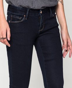 กางเกงยีนส์ Solid-rinsed Push-up Low-rise Skinny